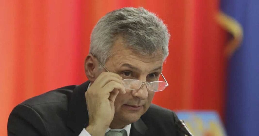 Daniel Zamfir Atac Ludovic Orban Cotroceni 001
