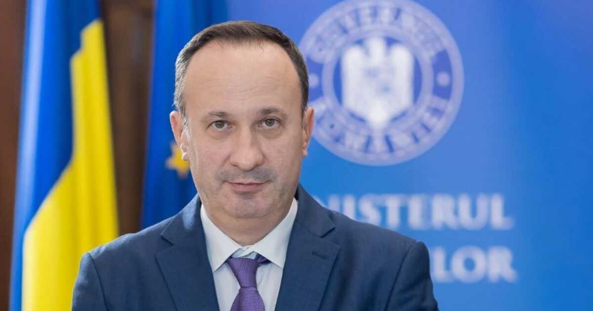 Adrian Câciu, fostul ministru al Finanțelor, în timpul unei declarații publice despre bugetul României, noiembrie 2025