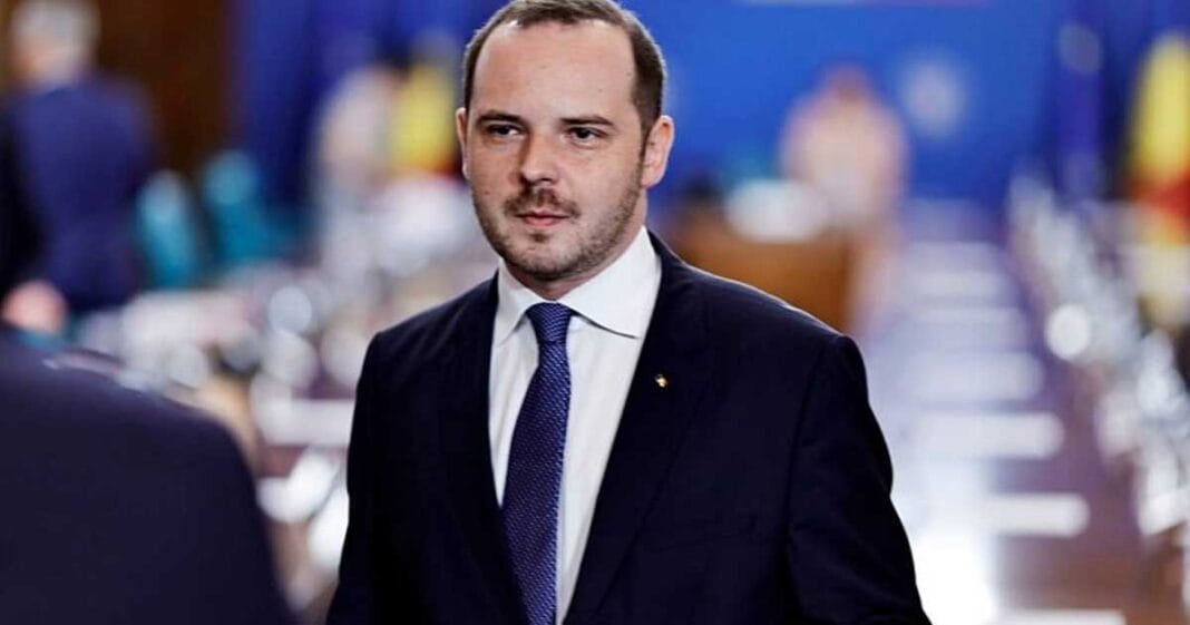 Alexandru Rogobete Centru Mari Arsi 2026 001 Ministrul Sănătății Alexandru Rogobete vizitează șantierul primului centru de Mari Arși din România la Spitalul Județean Timișoara, octombrie 2025