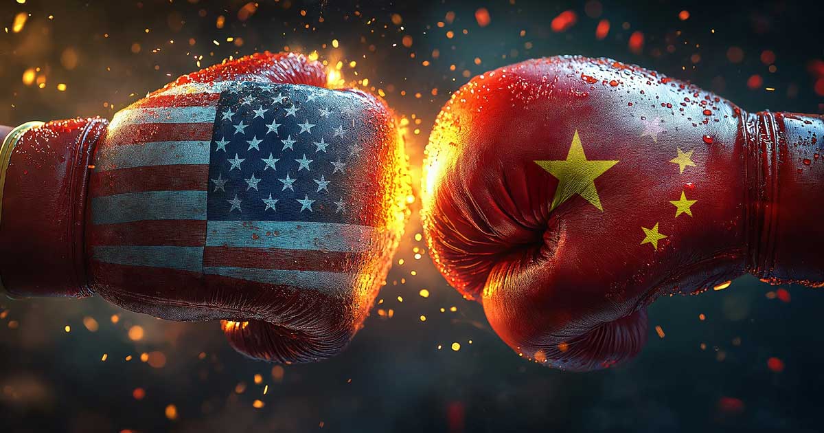China Ignora Amenintarile Lui Trump 001 Administratorul Canalului Panama Ricaurte Vasquez anunță licitația pentru noile porturi în fața jurnaliștilor, noiembrie 2025
