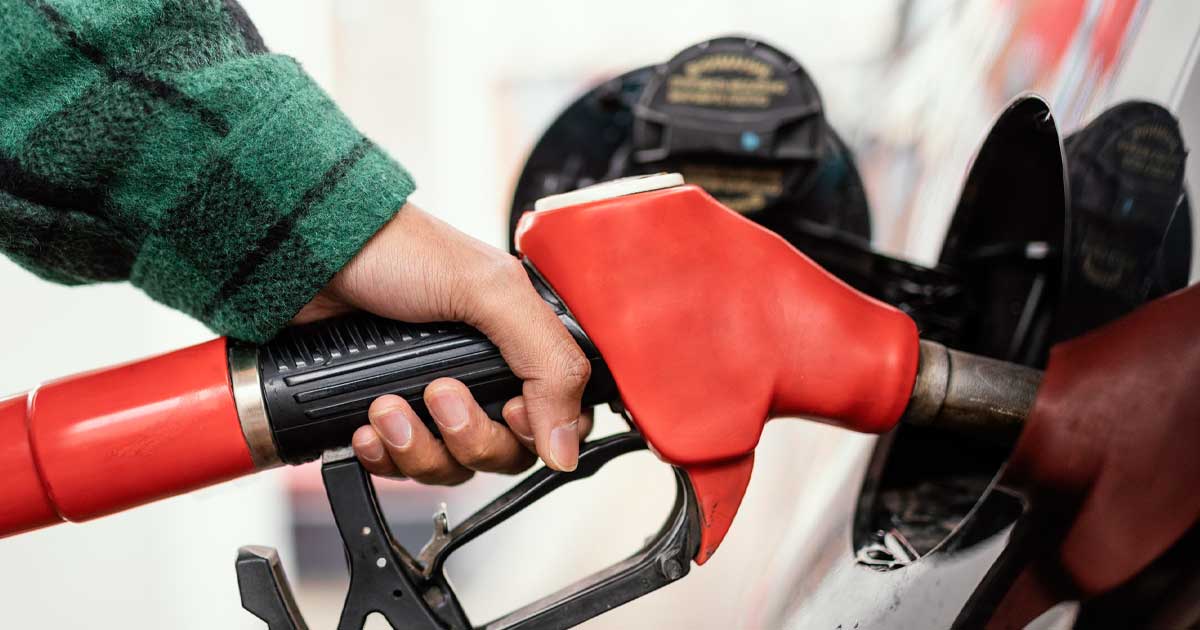 Bogdan Chirițoiu, președintele Consiliului Concurenței, anunță că prețurile la carburanți vor reveni la normal după scumpirile din noiembrie 2025