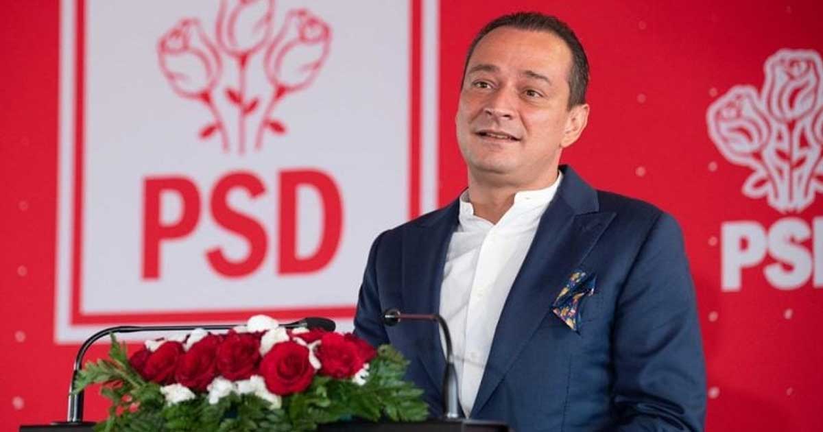 Daniel Baluta Oficial In Lupta Petru Capitala 001 Daniel Băluță depune candidatura pentru Primăria Bucureștiului la Biroul Electoral Municipal, noiembrie 2025
