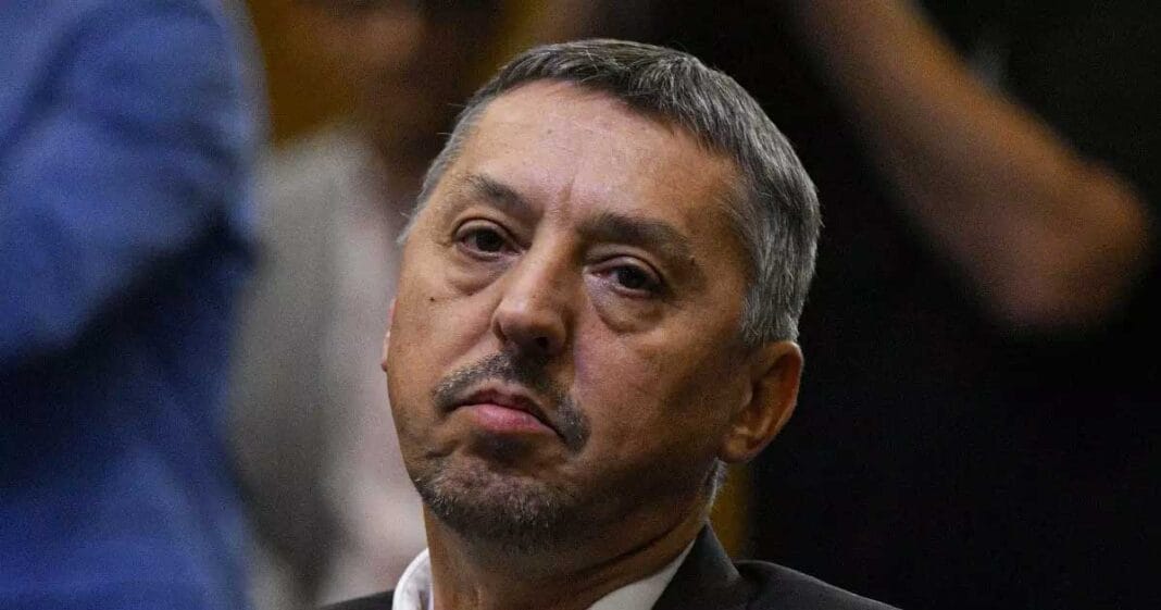 Ministrul Educației Daniel David anunță măsuri noi împotriva violenței în școli la conferință de presă, noiembrie 2025, România
