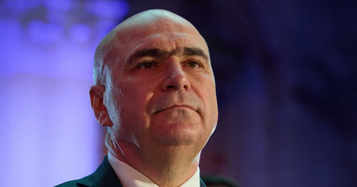 Ilie Bolojan vorbește despre reforma pensiilor magistraților la conferință de presă, noiembrie 2025Ilie Bolojan vorbește despre reforma pensiilor magistraților la conferință de presă, noiembrie 2025