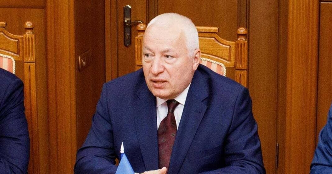 Iulian Fota, fost consilier prezidențial pentru securitate națională, avertizează asupra corupției din industria de apărare în contextul programului SAFE, noiembrie 2025