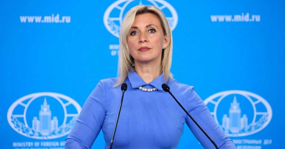 Maria Zaharova, purtătorul de cuvânt al Ministerului rus de Externe, în timpul briefingului despre activele rusești înghețate, noiembrie 2025