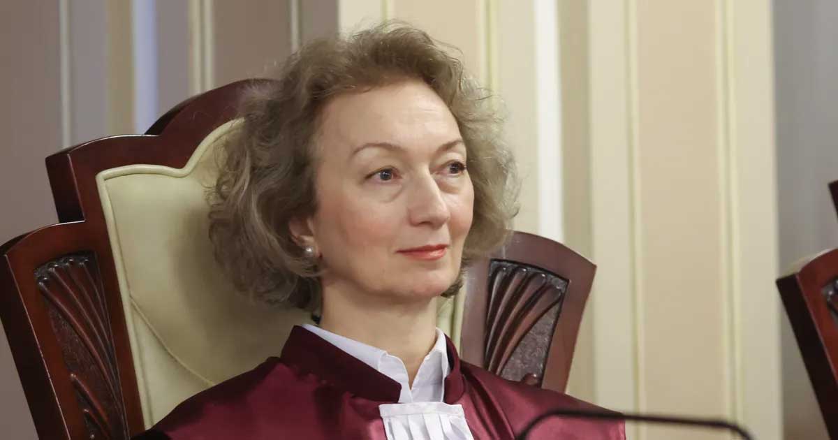 Elena-Simina Tănăsescu, președinta Curții Constituționale a României, în timpul declarațiilor oficiale de Ziua Drepturilor Omului, decembrie 2025