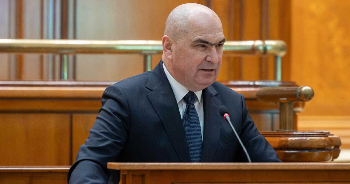 Ilie Bolojan la conferința de presă despre măsurile fiscale și scutirile pentru persoane cu handicap, București, decembrie 2025
