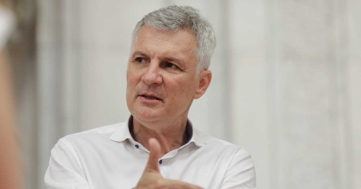 Daniel Zamfir Acuza Musamalizare Vart Apele Romane 001