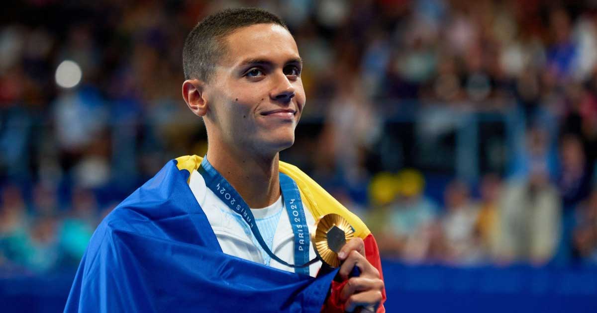 David Popovici vorbește la Gala BeActive organizată de ANS despre întârzierile la premiile sportivilor români, decembrie 2025