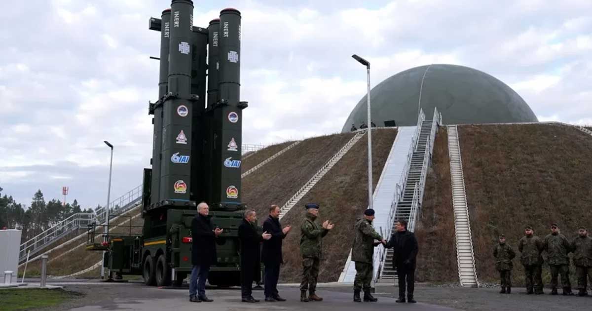 Sistemul antirachetă Arrow 3 desfășurat la baza aeriană Holzdorf din Germania, decembrie 2024, prima instalare în Europa