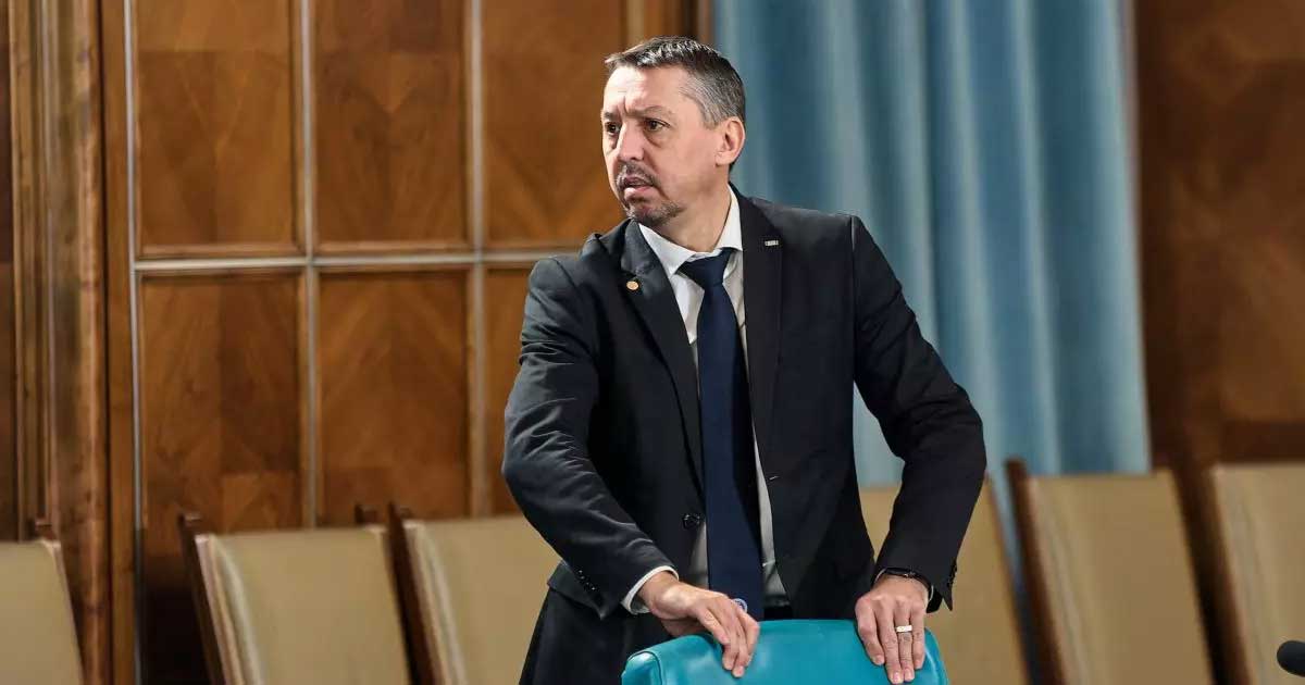 Ministrul Educatiei Infirma Zvonurile Despre Cresterea Normei Didactice 001 Daniel David, ministrul Educației, anunță că norma didactică rămâne neschimbată în declarația oficială din decembrie 2025
