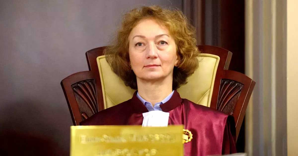 Simina Tănăsescu, președinta Curții Constituționale, oferă explicații despre amânarea ședinței privind pensiile magistraților, decembrie 2025
