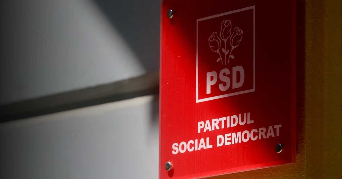 Adrian Câciu în conferință de presă la sediul PSD, solicită intervenția premierului Bolojan pentru urgentarea deciziei CCR privind pensiile magistraților, decembrie 2025