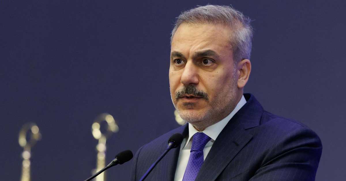 turcia este ingrijorata de escaladarea tensiunilor din marea neagra 717967 Hakan Fidan, ministrul de externe al Turciei, în timpul declarațiilor despre escaladarea tensiunilor din Marea Neagră, decembrie 2025