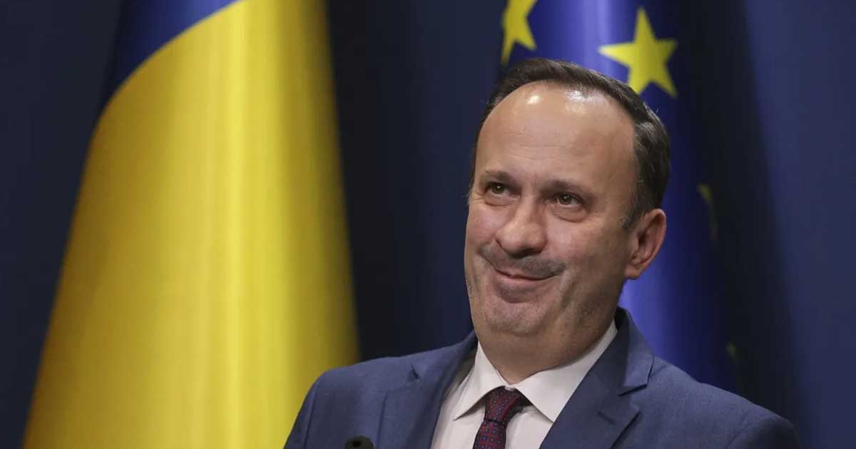 Adrian Câciu, fost ministru de Finanțe, prezintă date despre execuția bugetară la o conferință de presă, ianuarie 2026