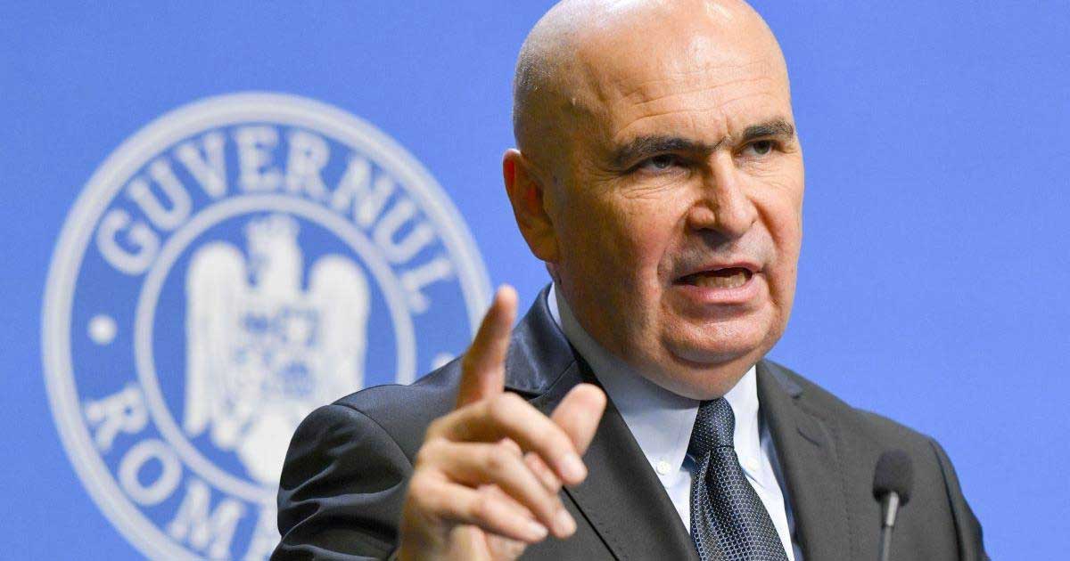 Ilie Bolojan la conferința de presă despre reducerea cheltuielilor publice și concedierile din administrație, ianuarie 2026