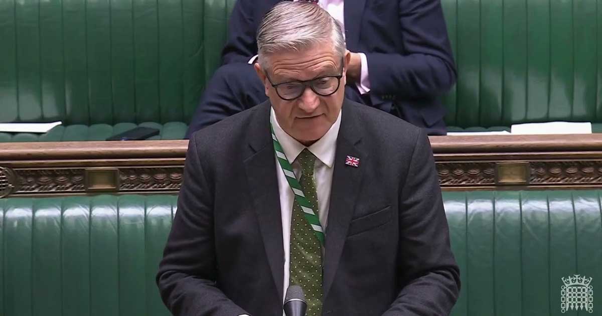 in marea britanie dezertari in masa de la conservatori se ridica partidul lui nigel farage 901272 Andrew Rosindell și Nigel Farage la eveniment politic în Romford, ianuarie 2026, anunț dezertare Reform UK