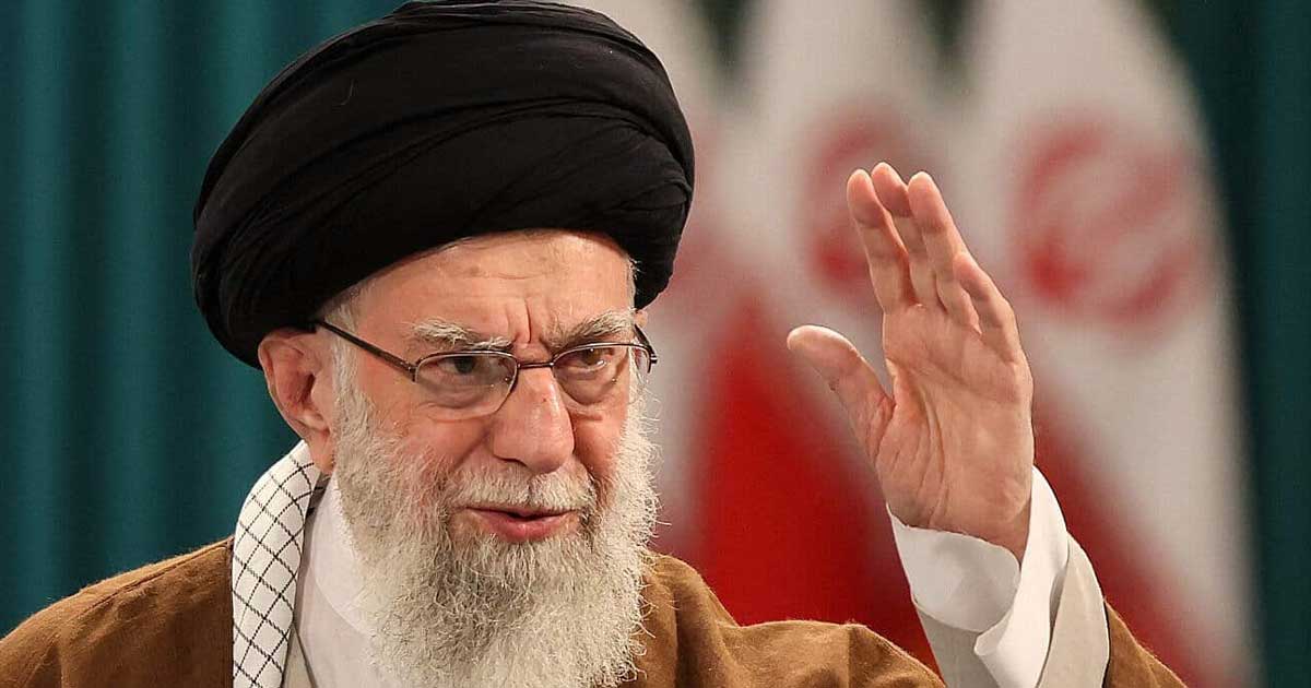 iranul fierbe insurgentii trebuie pusi la locul lor avertismentul lui khamenei in plin val de proteste 777466 Ayatollahul Ali Khamenei, liderul suprem al Iranului, în timpul unui discurs la festival șiit din Teheran, ianuarie 2026