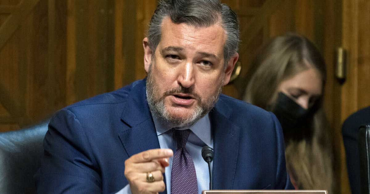 omul lui trump critica masurile presedintelui sua critici contondente in spatele usilor inchise 480033 Ted Cruz în timpul unei conferințe de presă pe Capitol Hill, criticând politicile administrației Trump, ianuarie 2026