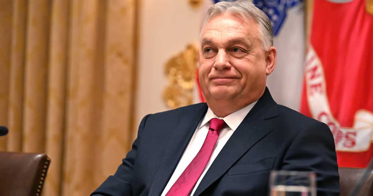 Viktor Orban la conferință de presă în Budapesta, ianuarie 2026, anunțând convocarea ambasadorului ucrainean pentru acuzații de amestec electoral