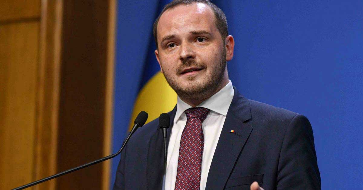 unifarm redresata financiar dupa datoriile istorice 065409 Alexandru Rogobete anunță redresarea financiară completă a UNIFARM la Ministerul Sănătății, București, ianuarie 2026