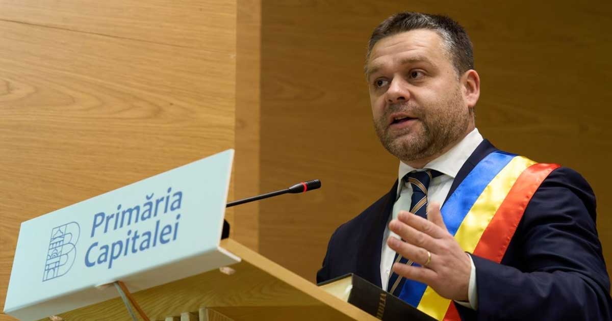 Ciprian Ciucu, primarul general al Capitalei, vorbind despre chirii modice și locuințe AFI la conferință de presă, februarie 2026