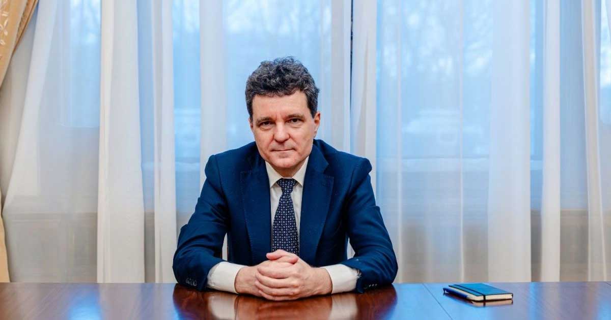 nicusor dan a promulgat legea care taie pensiile speciale ale magistratilor 066991 Președintele Nicușor Dan semnează decretul de promulgare a legii pensiilor speciale magistraților, București, februarie 2026