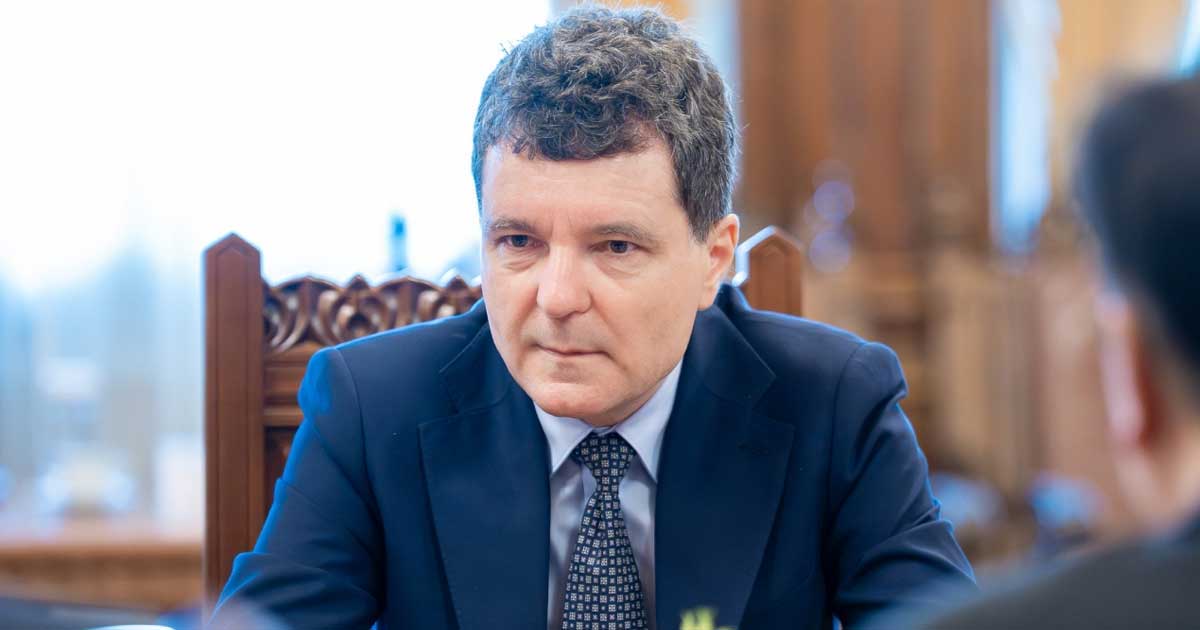 Nicușor Dan, președintele României, conferință de presă despre probleme administrative și fiscale, București, februarie 2026