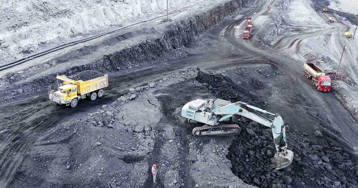 romania intra in jocul cel mare se aseaza la masa marilor puteri 818429 Oana Țoiu, ministrul Afacerilor Externe al României, pregătindu-se pentru participarea la summitul de minerale critice de la Washington, februarie 2026