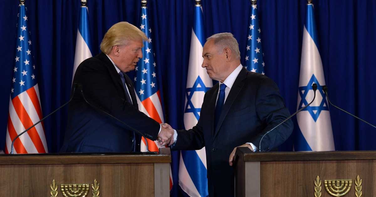 Mike Huckabee, ambasadorul SUA în Israel, în timpul interviului controversat cu Tucker Carlson despre drepturile biblice ale Israelului, februarie 2026