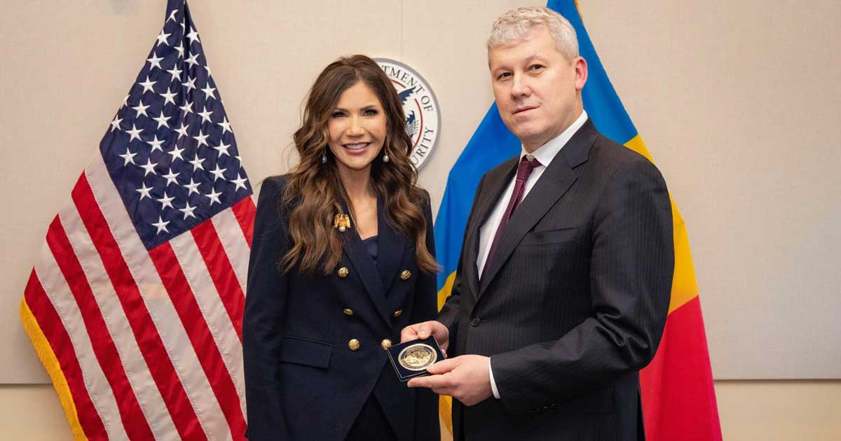 Cătălin Predoiu, ministrul Afacerilor Interne al României, întâlnire cu Kristi Noem, secretarul pentru Securitate Internă al SUA, Washington DC, februarie 2026