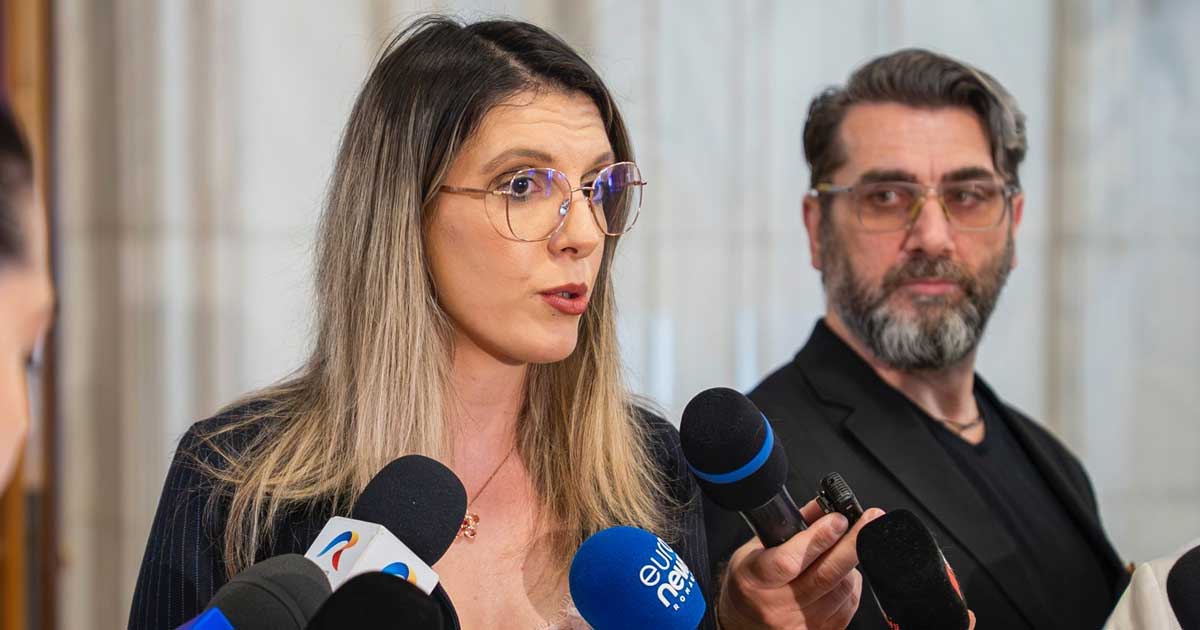 specialistii din energie o critica pe diana buzoianu incoerenta in viziune si populism 375011 Diana Buzoianu, ministrul Mediului, la sediul Ministerului Mediului, Apelor și Pădurilor, București, discuții despre investiții în infrastructura hidrotehnică, februarie 2026
