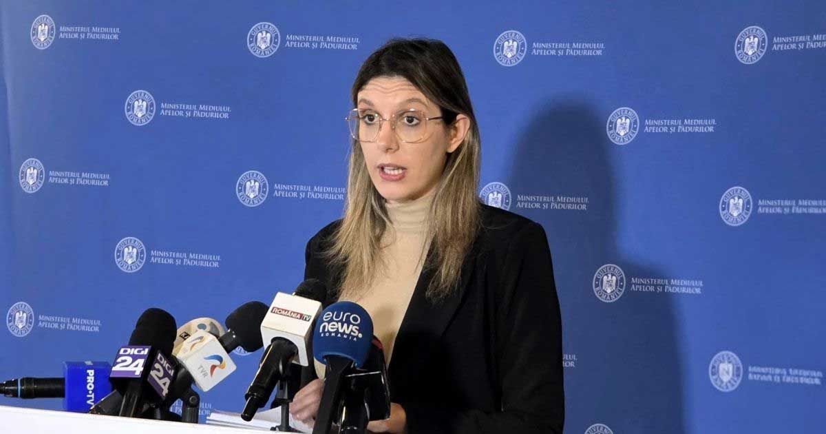 Ministrul Mediului Diana Buzoianu în declarații publice privind reforma Romsilva și contractul colectiv de muncă, martie 2026