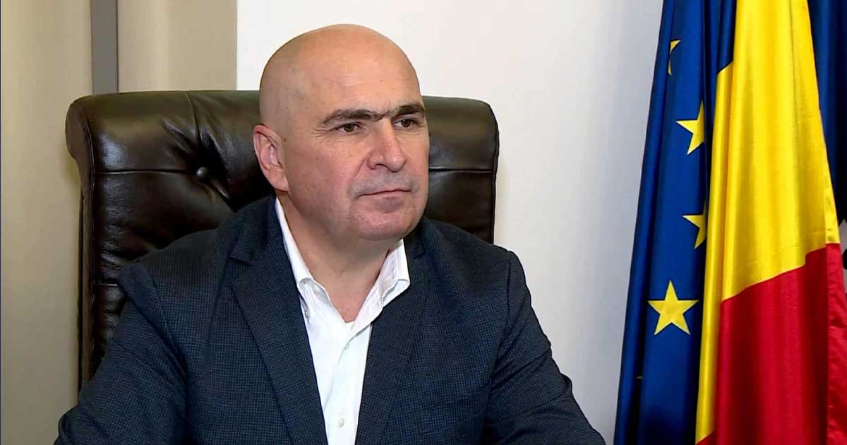ilie bolojan anunta marele plan alaturi de bogdan ivan lucram ca sa scadem pretul energiei 750545 Premierul Ilie Bolojan în timpul declarațiilor despre strategia guvernamentală de reducere a prețurilor la energia electrică, Palatul Victoria, martie 2026