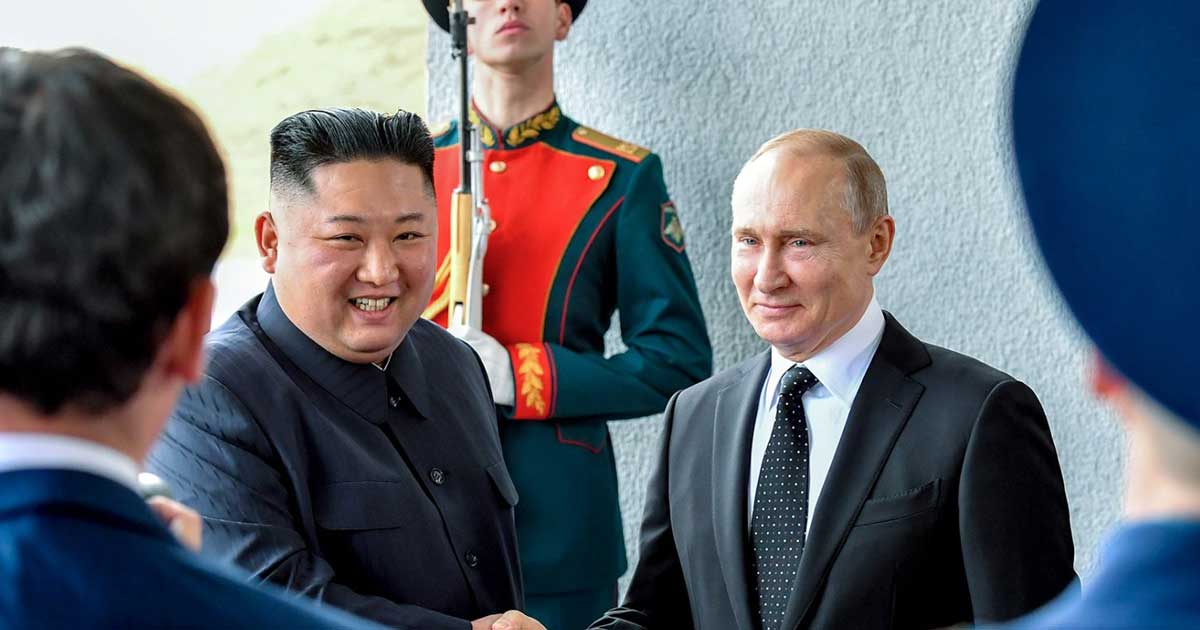 Kim Jong-un și Vladimir Putin la summit bilateral, cooperare militară Coreea de Nord Rusia, transport muniții, 2026