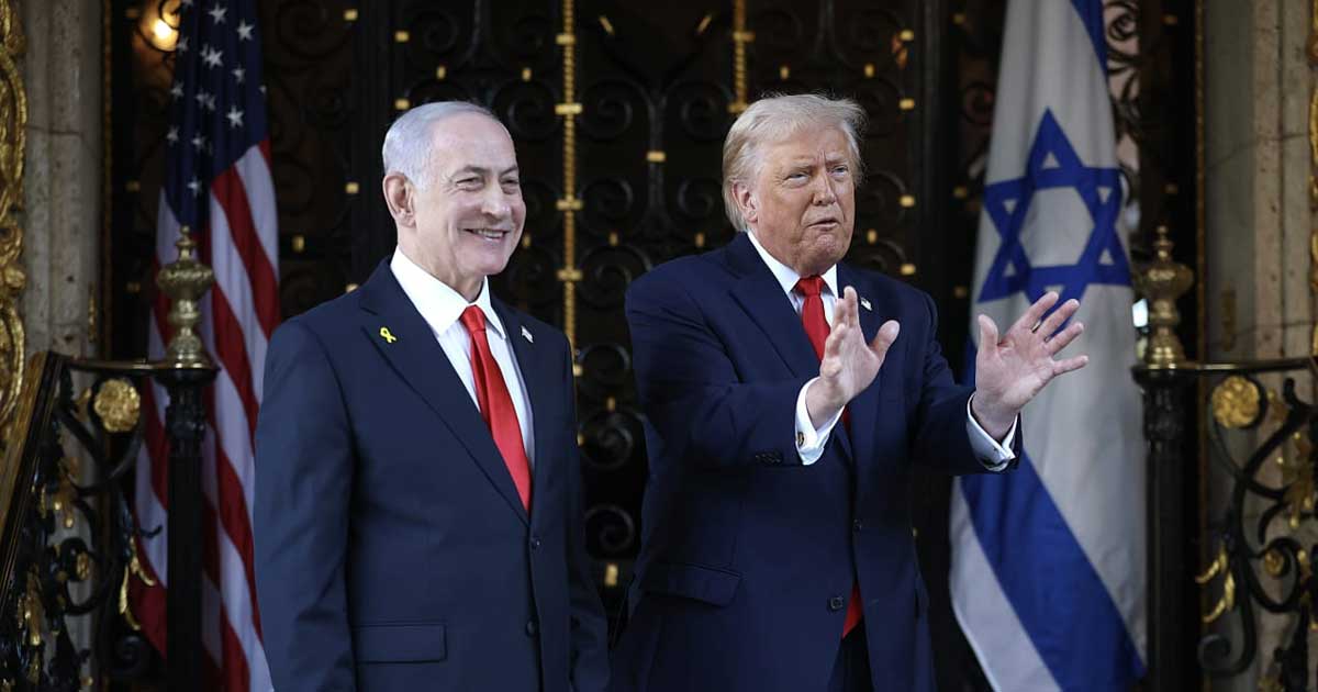 Incendiu masiv la depozitele de combustibil din Teheran, Iran, după atacurile israeliene din 7 martie 2026
