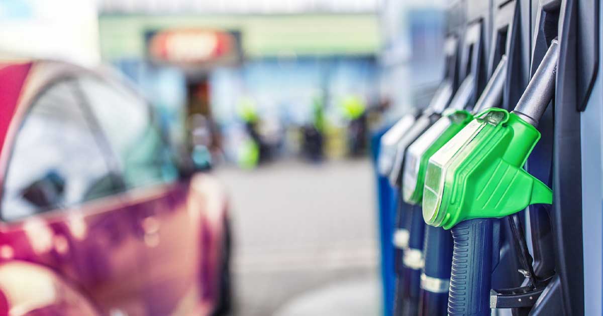 romania vs europa carburantii se duc spre 15 lei dar statul sta pe loc 242580 Pompă de benzinărie în România, prețuri carburanți depășesc 9 lei pe litru, martie 2026