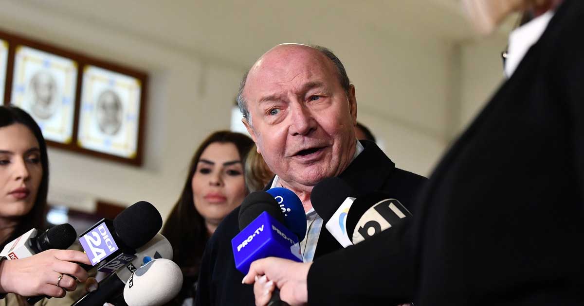 basescu critica dur strategia sua este o greseala 014248 Traian Băsescu interviu Digi24 declarații strategie SUA Iran blocadă Strâmtoarea Hormuz, aprilie 2026