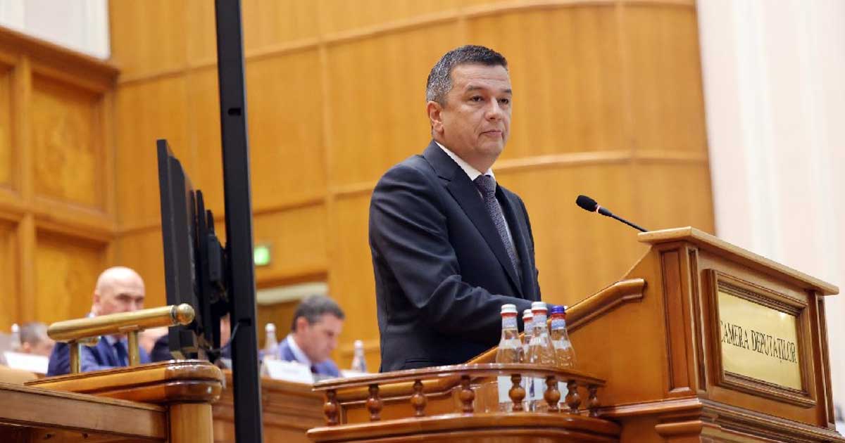 batalia politica de la bucuresti are ecouri puternice in europa socialistii sar in ajutorul psd 944984 Sorin Grindeanu la o ședință in parlament, București, în contextul crizei politice din aprilie 2026