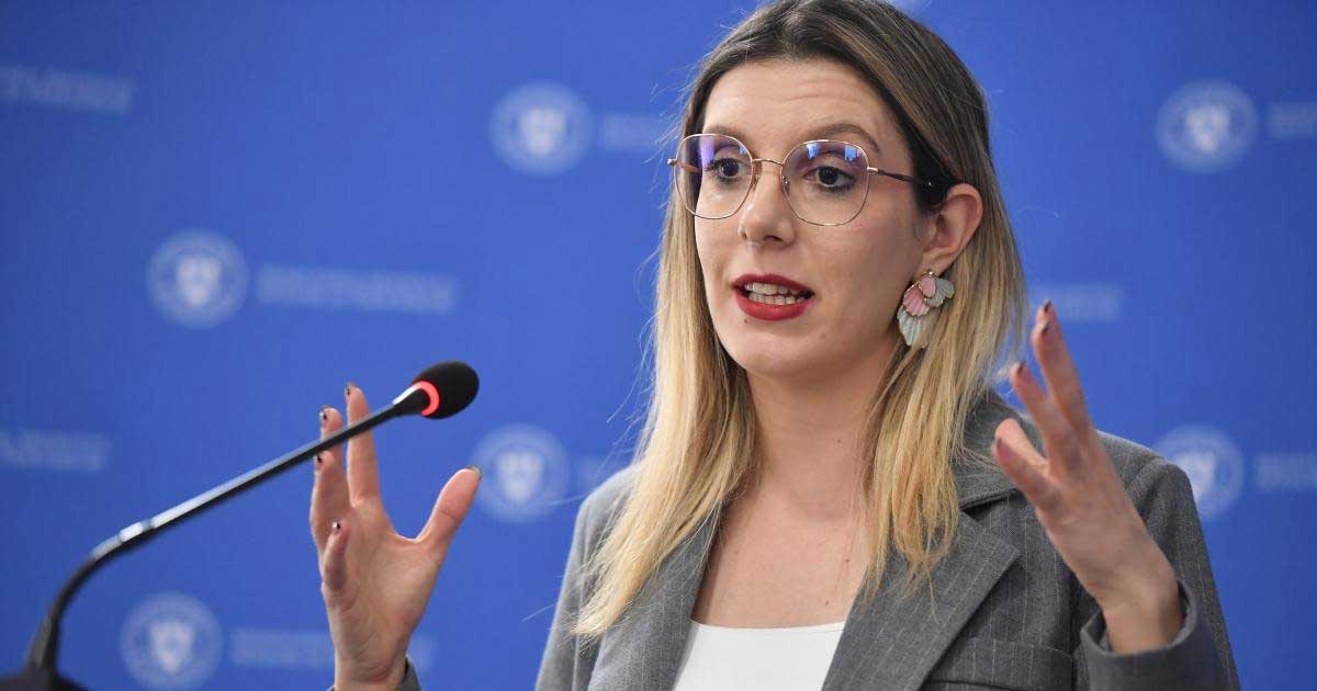 Ministrul Mediului Diana Buzoianu, declarații despre alianța PSD-AUR și moțiunea de cenzură împotriva Guvernului Bolojan, aprilie 2026