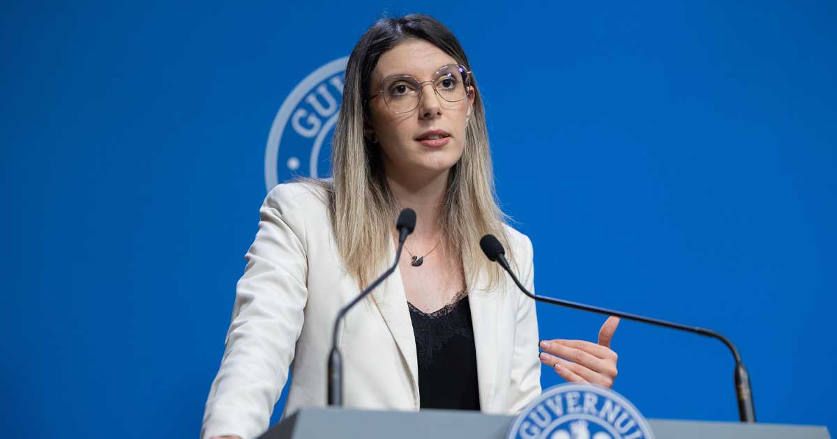 Ministrul Mediului Diana Buzoianu la conferință de presă despre neregulile descoperite la Delta Dunării, București, 18 aprilie 2026