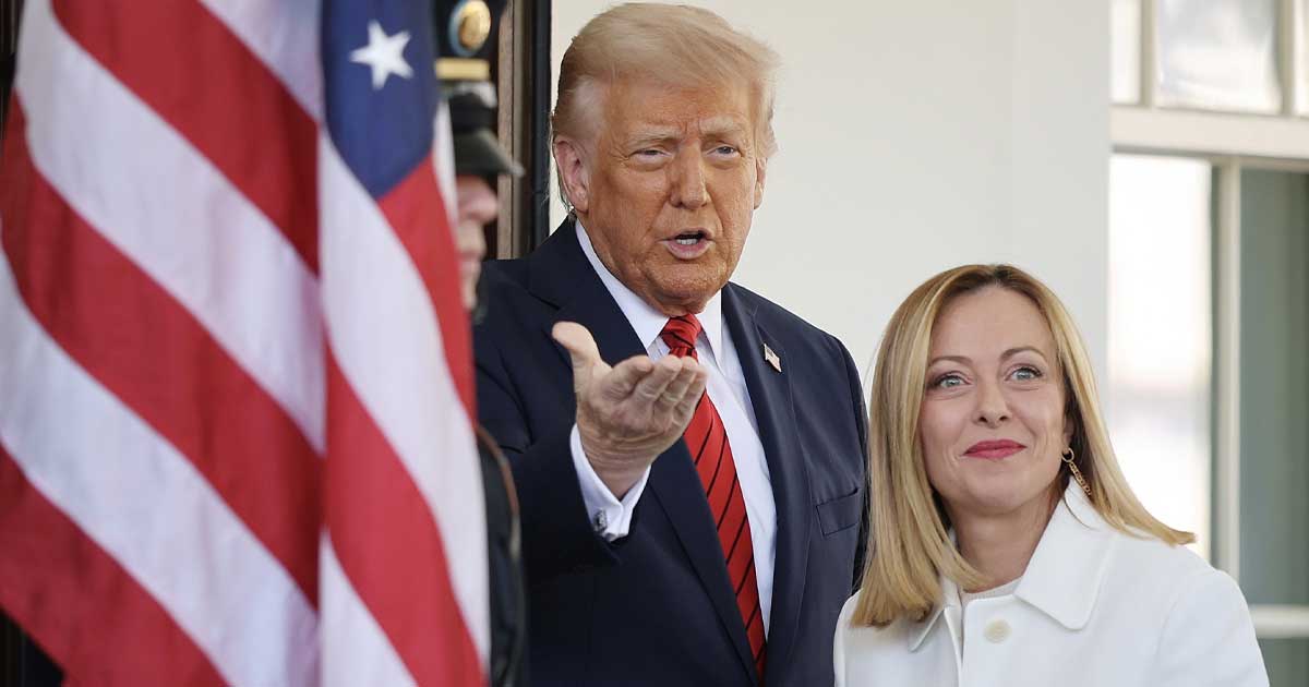 Giorgia Meloni discurs la Parlamentul italian despre autonomia strategică a Europei față de SUA, aprilie 2026