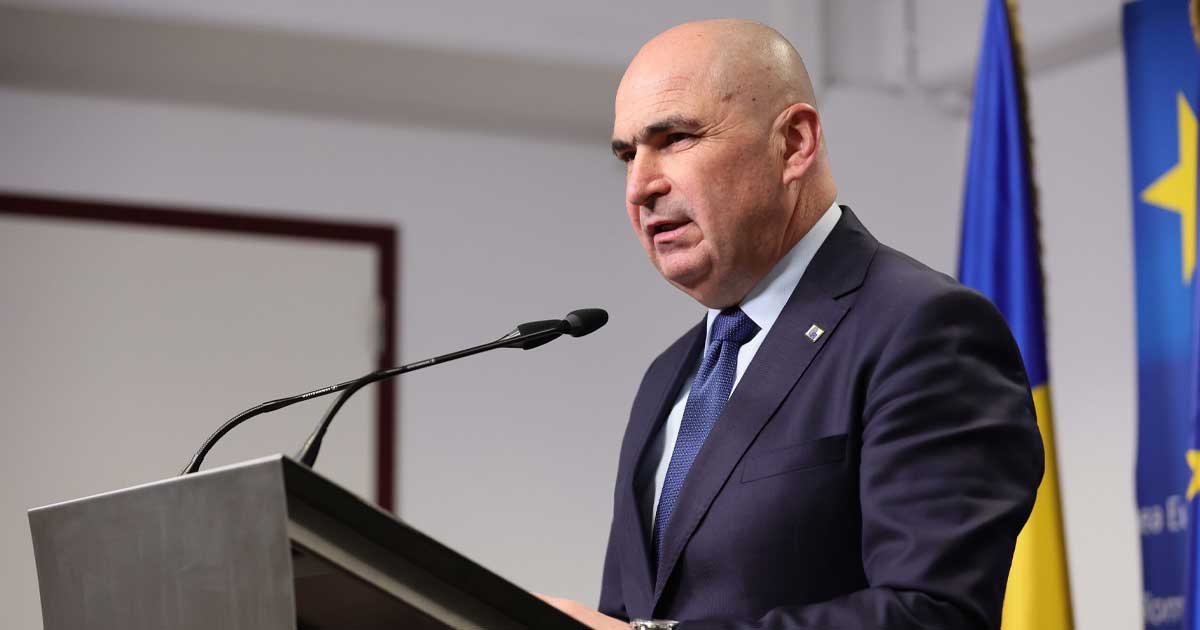 ilie bolojan raspunde acuzatiilor aur in privinta deturnarii banilor pe contractele safe 494558 Premierul Ilie Bolojan la TVR1, declarații despre programul SAFE și acuzațiile AUR privind contractele de apărare, aprilie 2026