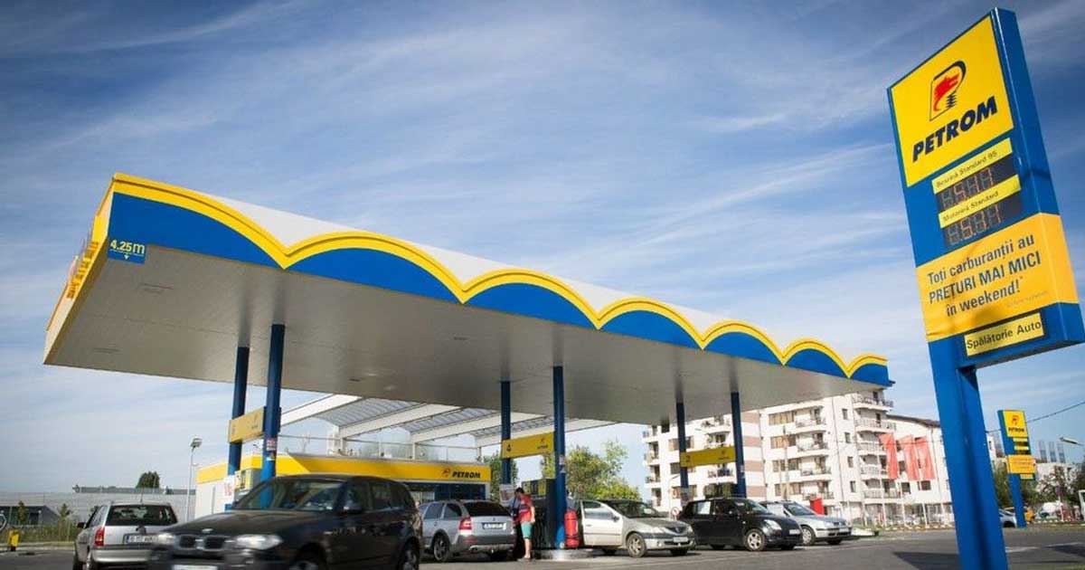 intra in vigoare oug 1 pe carburanti 189436 Stație de alimentare cu carburanți în România, panouri cu prețuri motorină și benzină, criză carburanți aprilie 2026