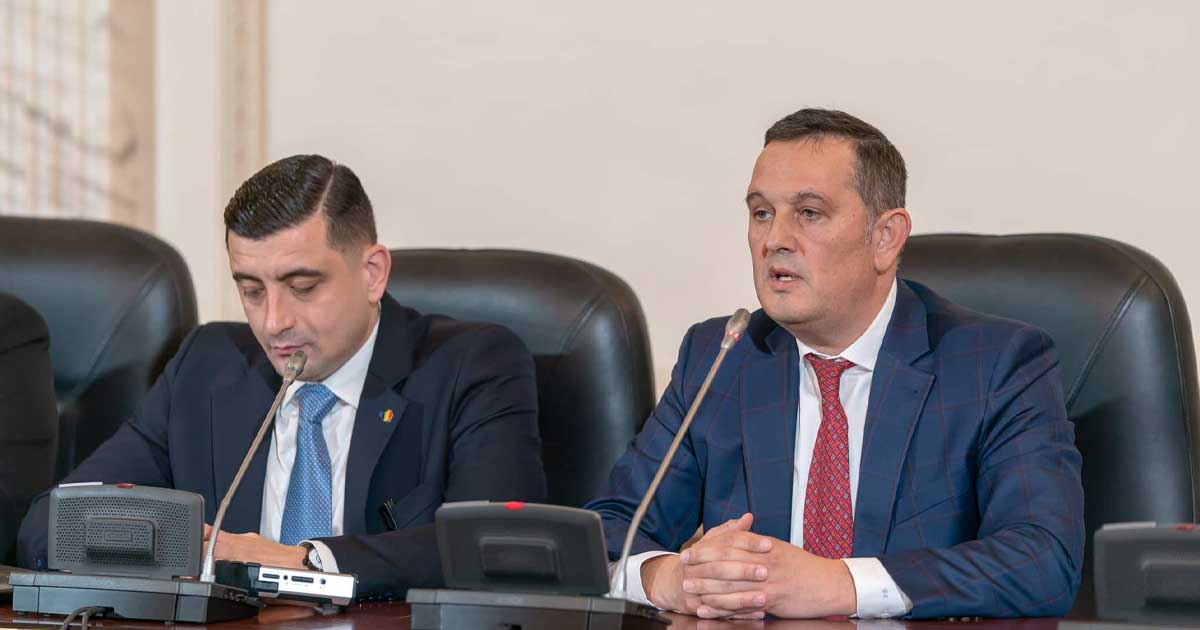 scandalul pfizer gheorghe piperea vine cu o teorie interesanta 675227 Europarlamentarul Gheorghe Piperea vorbind despre scandalul Pfizer România, doze vaccin COVID, tribunal Bruxelles 2026