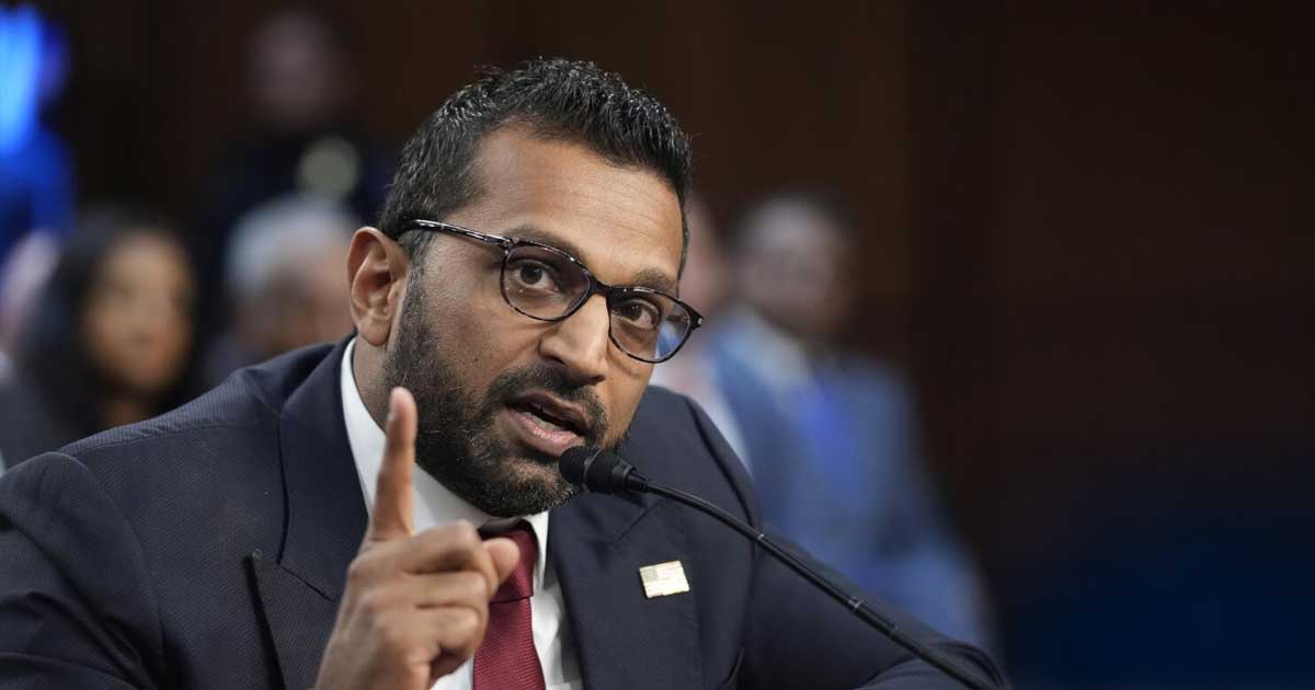 seful fbi a rabufnit dupa ce a fost facut betiv si petrecaret 570453 Directorul FBI Kash Patel la o conferință de presă în Washington DC, pe fondul procesului împotriva The Atlantic, aprilie 2026
