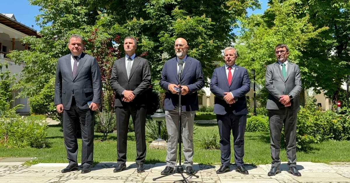 Kelemen Hunor, liderul UDMR, face declarații după consultările de la Palatul Cotroceni cu privire la formarea noului guvern, 18 mai 2026