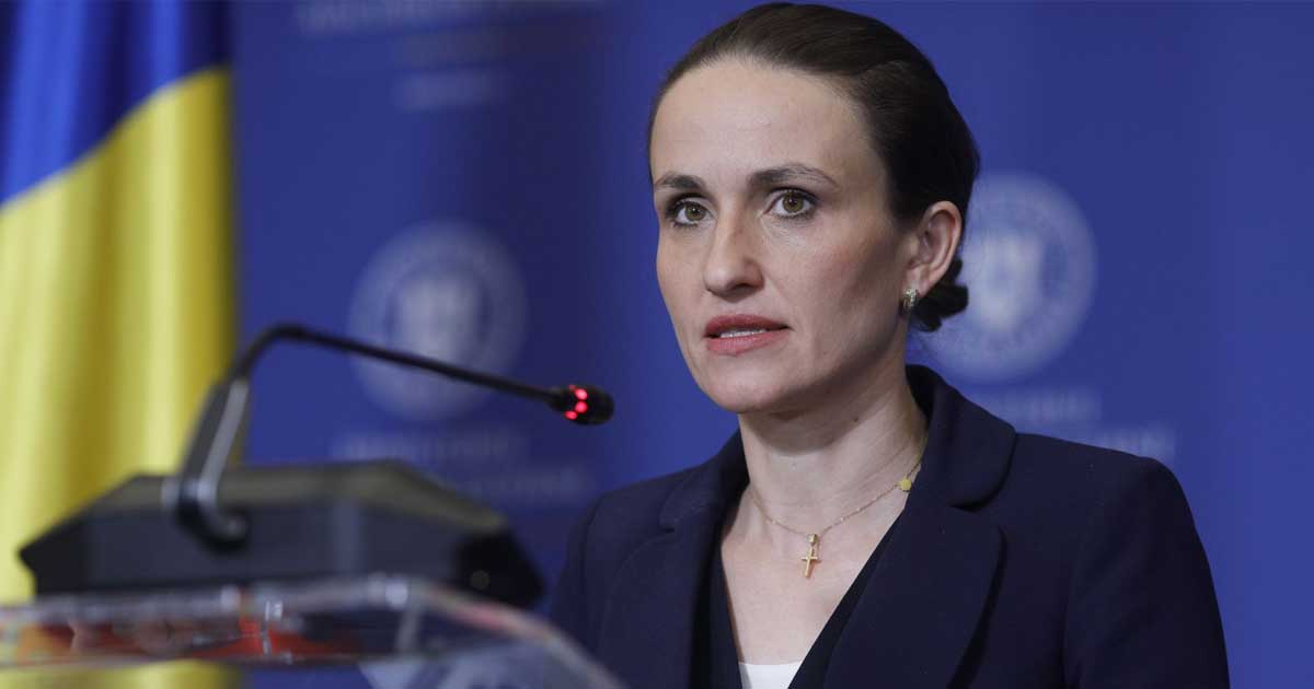 ministrul interimar de externe oana oiu despre drona de la galati 037358 Ministrul interimar de Externe Oana Țoiu la declarații despre drona rusească căzută pe bloc din Galați, mai 2026