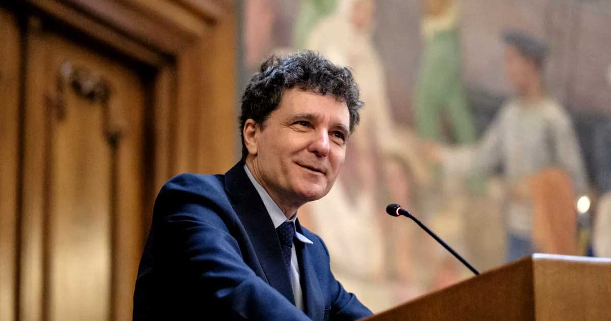 victorie in instanta pentru nicusor dan cati bani trebuie sa i restituie aep 715226 Nicușor Dan, președintele României, reacție după victoria în instanță împotriva Autorității Electorale Permanente, mai 2026
